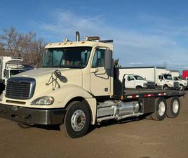 FREIGHTLINER COLUMBIA 2010 FREIGHTLINER COLUMBIA TANDEM AXLE 16' FLATBED 460,338 MILES