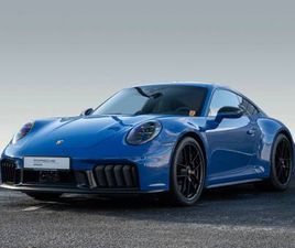 PORSCHE 911 CARRERA 4 GTS