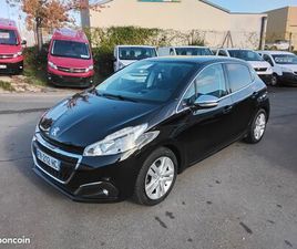 PEUGEOT 208 PEUGEOT 208 1,2 ESSENCE 110CV ALLURE EAT 6 - BOÎTE AUTOMATIQUE