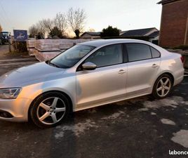VOITURE VOLKSWAGEN JETTA