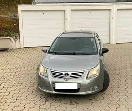 TOYOTA AVENSIS BREAK TOYOTA AVENSIS COMBI 2.2 AUTOMATIK TÜV JAN 2027