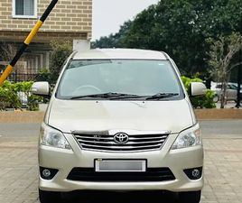 TOYOTA INNOVA