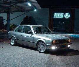 BMW E30 320I