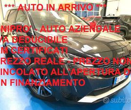 PEUGEOT 5008 PEUGEOT 5008 BLUEHDI 130 S&S EAT8 ALLURE PACK