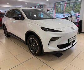 MG MGS5 64KWH TROPHY LONG RANGE AUTO 5DR