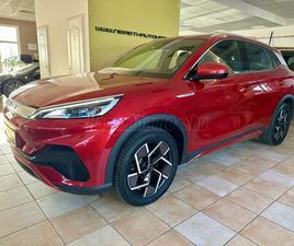 BYD ATTO 3 COMFORT 60,4KWH HŐSZIVATTYÚ // LED // PAN.TETŐ // BŐR