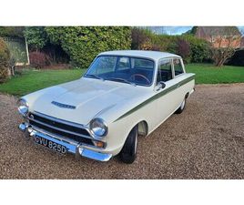 1966 FORD LOTUS CORTINA BLANC MANUEL, 4 VITESSES CONDUITE...