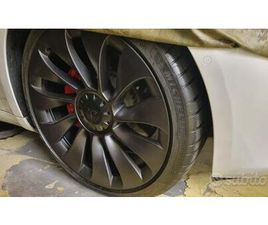 TESLA MODEL 3 PERFORMANCE 2022 82KW BATTERIA NUOVA