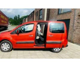 PEUGEOT PARTNER TEPEE ② PEUGEOT PARTNER TEPEE* 2011*EURO5*92CV*A/C*276000KM — PEUGEOT — 2EMEMAIN