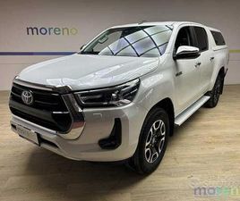 TOYOTA HILUX DOUBLE CABINE TOYOTA HILUX 2.4 D-4D DOUBLE CAB EXECUTIVE 4WD