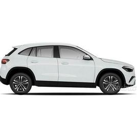 MERCEDES GLA GLA 180 MERCEDES-BENZ GLA MOD: SUV 180 D AUTOMATIC