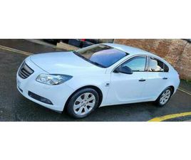 VAUXHALL, INSIGNIA, HATCHBACK, 2012, MANUAL, 1956 (CC), 5 DOORS