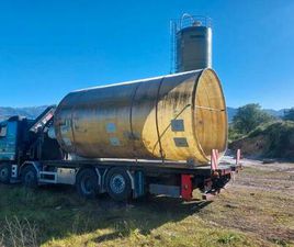 VOLVO - FH 500 8X2 GRUA HIAB 700