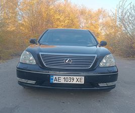 LEXUS LS 2004