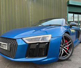 AUDI R8 SPYDER 2017 AUDI R8 5.2 FSI QUATTRO