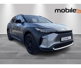 AWD EXECUTIVE BITONE