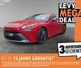 LUXURY MIT SCHWARZER INNENAUSSTATTUNG