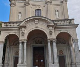 VOLKSWAGEN NEW BEETLE CABRIOLET VOLKSWAGEN NEW BEATTLE 1.6 BENZINA CABRIO