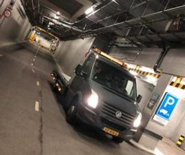 VOLKSWAGEN CRAFTER 2013 ZWART OPRIJWAGEN/ AUTOTRANSPORT — BESTELAUTO'S — MARKTPLAATS