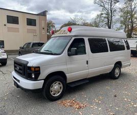 2009 FORD E350 ECONOLINE WHEEL CHAIR VAN