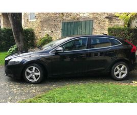 VOLVO V40 D2 VOLVO V40 BUSINESS D2 115 MOMENTUM BUSINESS