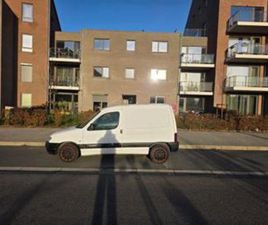 CITROEN BERLINGO SOCIETE ② CITROEN BERLINGO 1.9 DIESEL 110.000 KM PRET A IMMATRICULER — CAMIONNETTES & UTILITAIRES — 2EMEMAIN