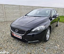 VOLVO V40 D3 VOLVO V40