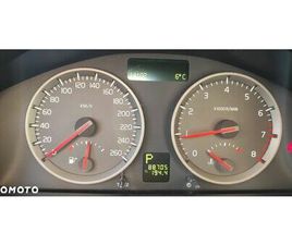 VOLVO S40 T5 VOLVO S40 T5 AWD KINETIC