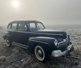 FORD SUPER DE LUXE FORD SUPER DELUXE FOURDOOR