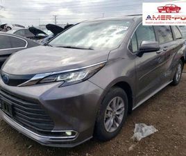 TOYOTA SIENNA TOYOTA SIENNA 2022, 2.5L, 4X4, OD UBEZPIECZALNI 2.5 BENZYNA 245KM