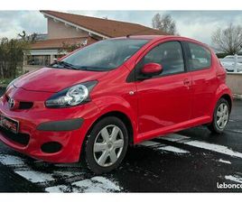 TOYOTA AYGO TOYOTA AYGO 1,0 ESSENCE 68CV FINITION CONNECT