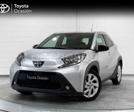 TOYOTA AYGO X TOYOTA AYGO X CROSS 1.0 VVTI PLAY