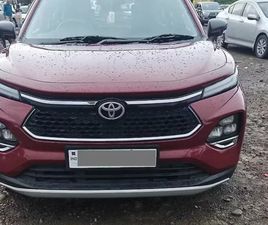 TOYOTA URBAN CRUISER