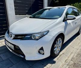 TOYOTA AURIS TOURING SPORTS TOYOTA AURIS TOURING SPORTS 2.0 D-4D LOUNGE MAGYARORSZÁGI-FÉNYEZÉSMENTES-AZONNAL ELVIHETŐ