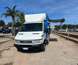 35S12 - 2006 - TENDE LATERALI E SCAFFALATURA