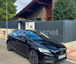 VOLVO V40 CROSS COUNTRY T3 VOLVO V40 CROSS COUNTRY 2.0 T3 PLUS