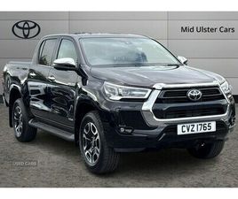 TOYOTA HILUX DOUBLE CABINE 2025 - INVINCIBLE D/CAB PICK UP 2.4 D-4D