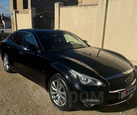 INFINITI Q70