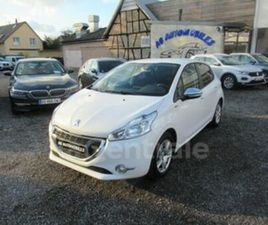PEUGEOT 208 1.2 PURETECH 82 STYLE 5P