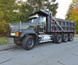 95 MACK CL700 ELITE TRI-AXLE DUMP TRUCK