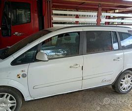 OPEL ZAFIRA VAN