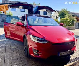 TESLA MODEL X P100D TESLA MODEL X AWD P100D ZA 28 500 €