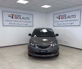 LANCIA YPSILON 1.2 69 CV 5 PORTE GPL ECOCHIC MONOGRAM DEL 2024 USATA A CARINI