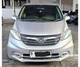 HONDA FREED 2013 HONDA FREED 1.5 E MPV PSD AT MATIC PINTU OTOMATIS AC DOUBLE BLOWER SIAP PAKAI GOOD CONDITION