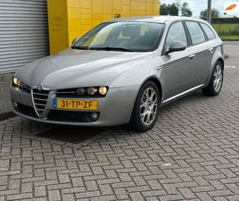 ALFA ROMEO 159 SPORTWAGON - 1.9 JTD 6BAK ECC AIRCO CARPLAY PDC NIEUWE APK