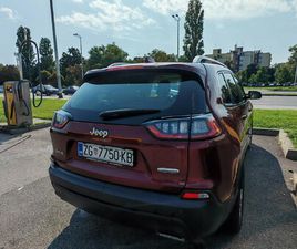 PRODAJEM JEEP CHEROKEE V6 BENZINAC 200 KW, U ODLICNOM STANJU