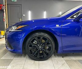 LEXUS ES ES 300H LEXUS ES 300H F SPORT DESIGN