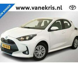 TOYOTA YARIS 1.5 HYBRID ACTIVE, STARTKNOP, NAVI