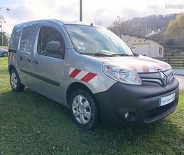RENAULT KANGOO R-LINK EXTRA DCI 95CV 3 PLACES & GPS COULEUR RÉGULATEUR BLUETOOTH 75000 KMS D'ORIG...