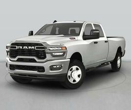 RAM TRUCKS RAM 3500 CREW CAB 2026 RAM 3500 TRADESMAN CREW CAB 4X4 6'4' BOX